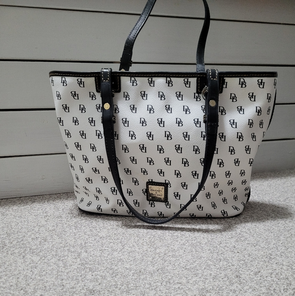 Dooney & Bourke White and Black Tote Bag with Signature Monogram